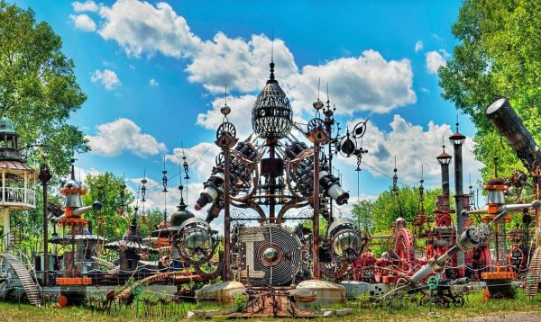 Forevertron park