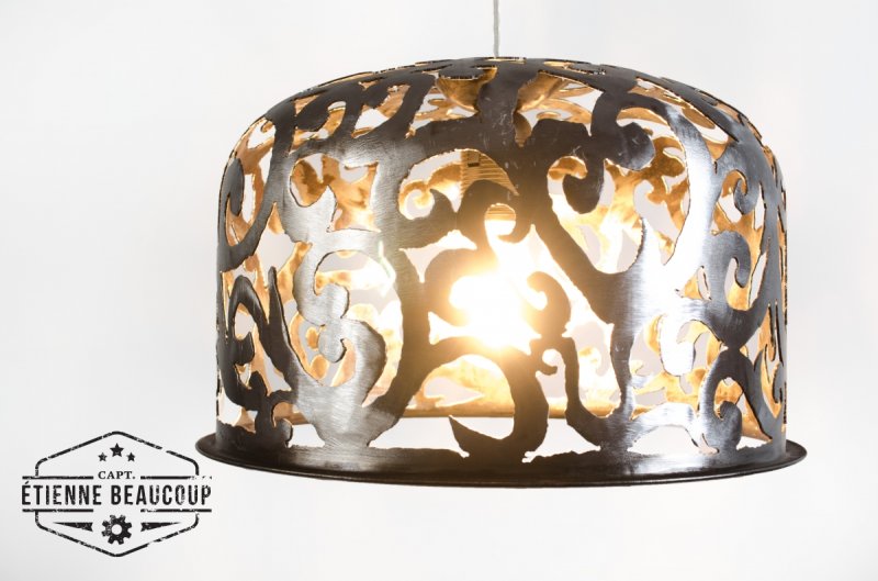 #L015 - VICTORIAN PENDANT VESSEL II